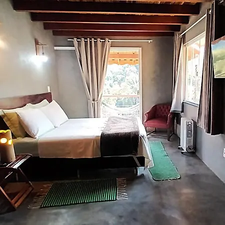 Suite Em Lumiar - Casa Quiron Exterior photo